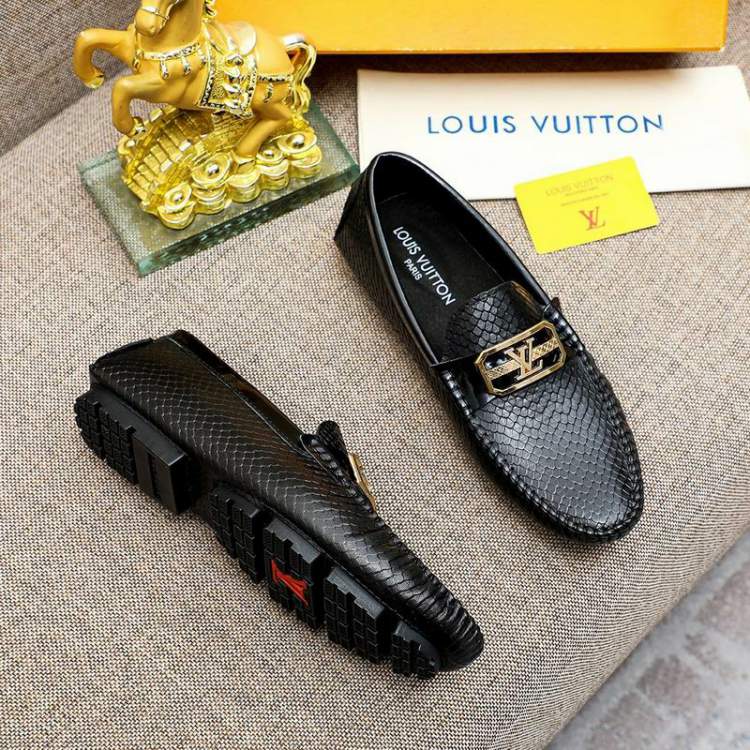 Picture of Louis Vuitton Shoes _SKULVsz38-45mnf022411937